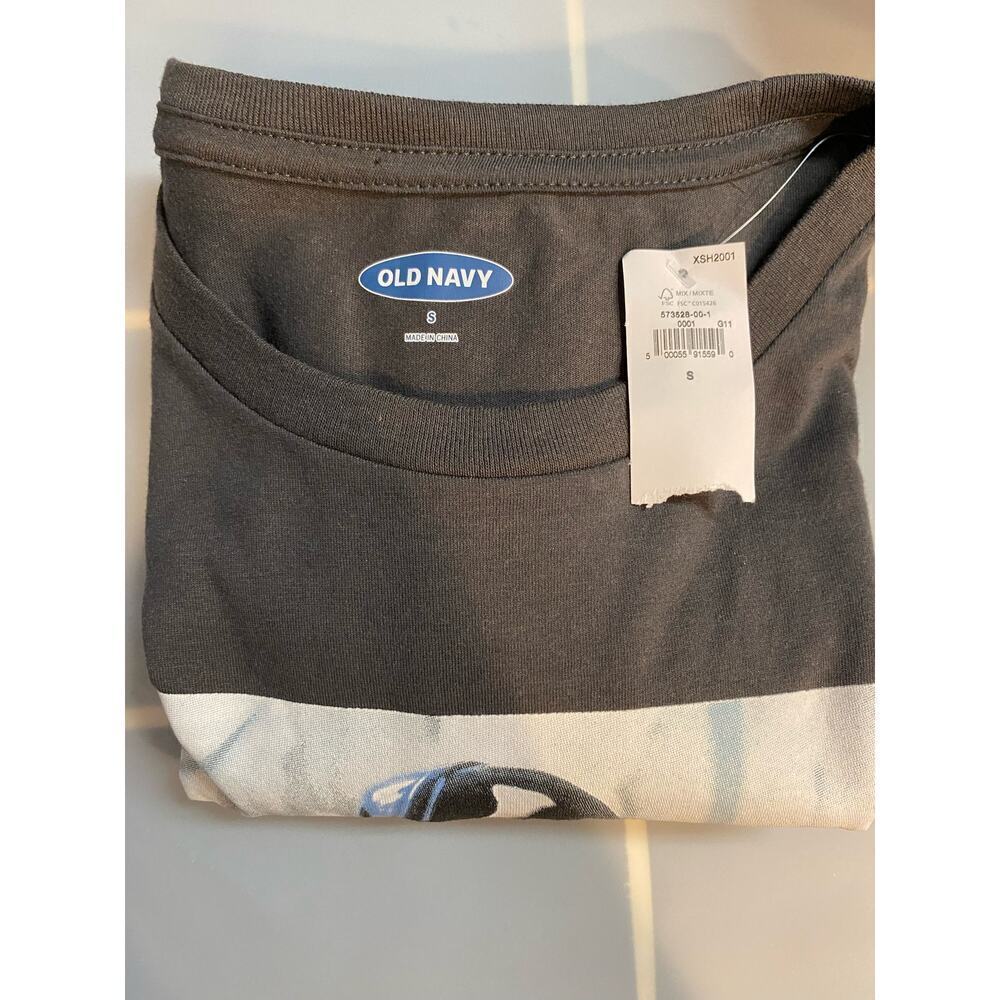 NWT Darth Vader‎ Star Wars "Heavy Breathing" Old Navy T-Shirt Size Small - Picture 4 of 5